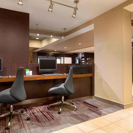 Hotel Courtyard By Marriott Champaign Exterior foto